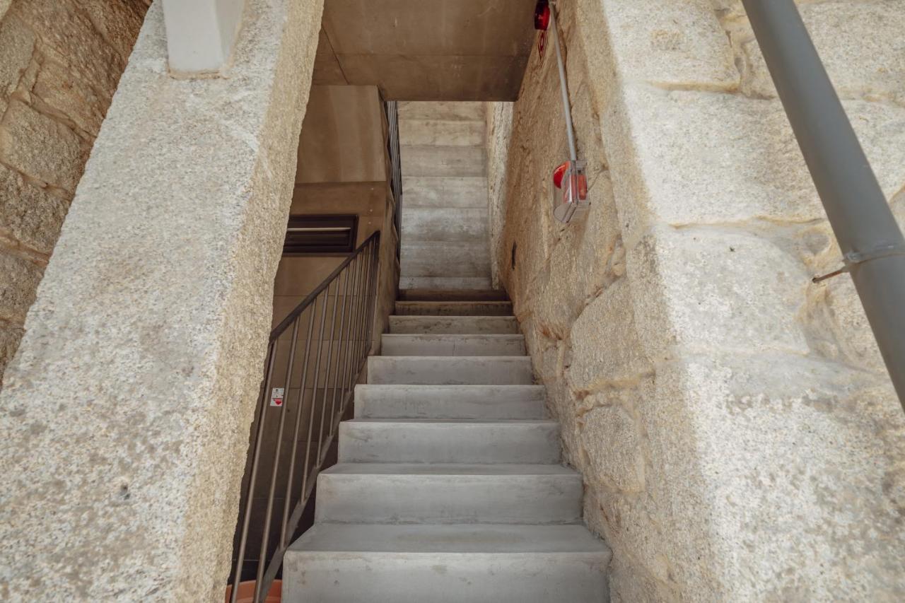 Mezzanine Stylish Apartments By Vacationy Porto Dış mekan fotoğraf